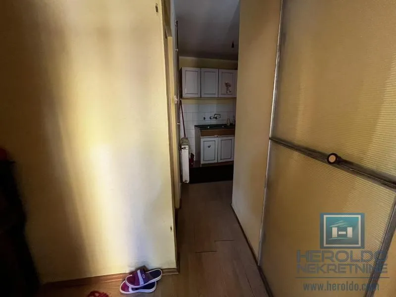Prodaja, kuća, 228m², Centar, Jagodina