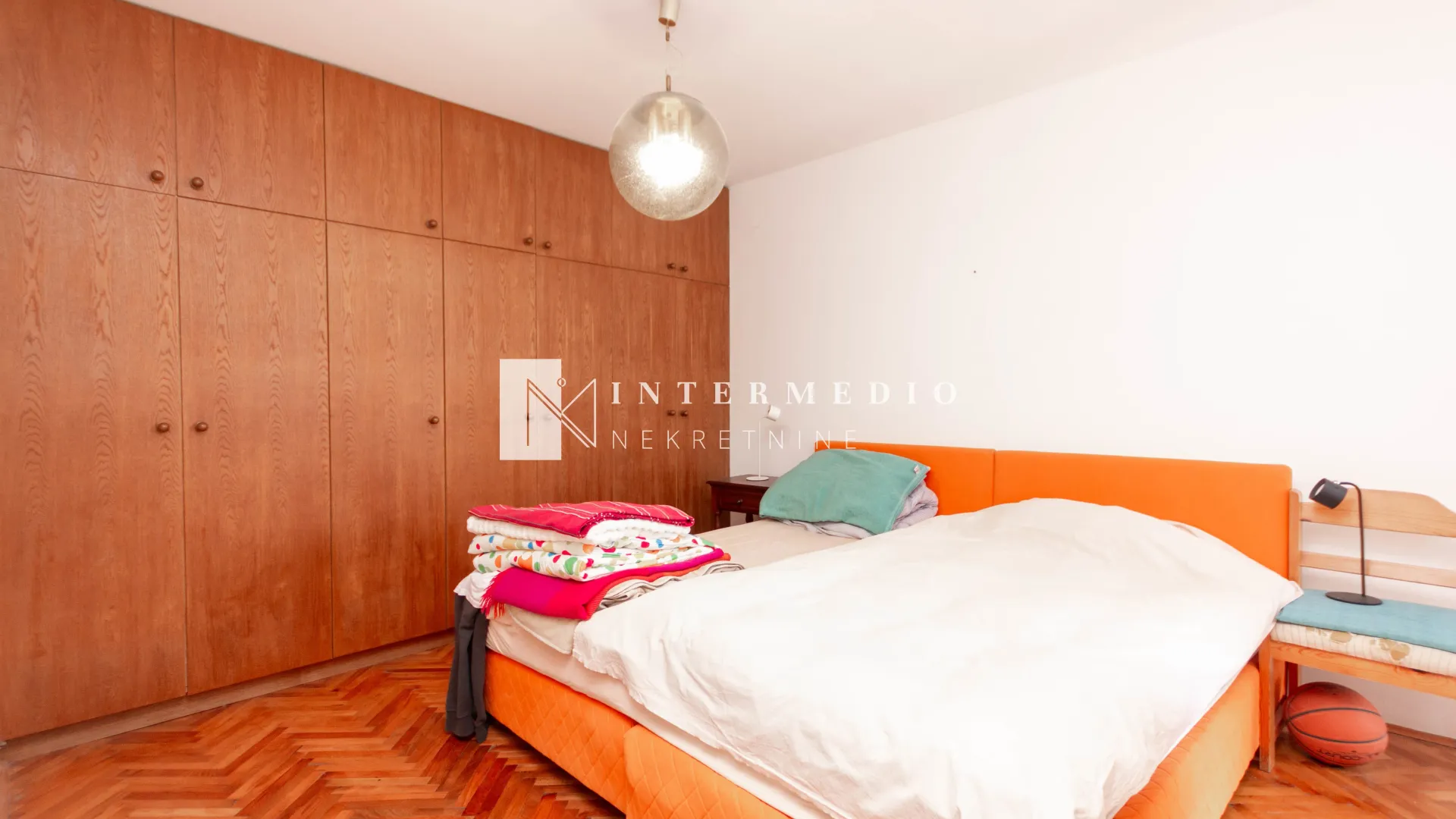 Prodaja, dvosoban stan, 69m², Centar, Herceg Novi