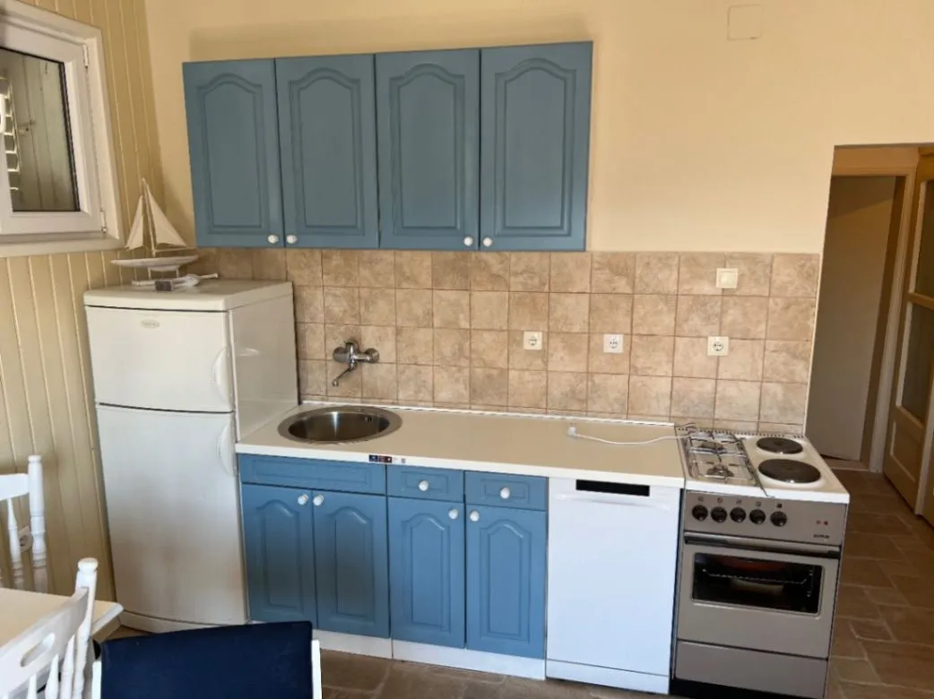 Rent, one bedroom apartment, 35m², Tivat, Crna Gora