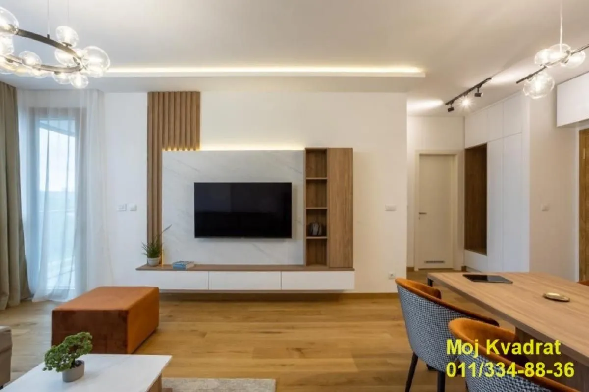 Izdavanje, dvosoban stan, 55m², Novi Beograd Blok 65, Novi Beograd Sve Podlokacije