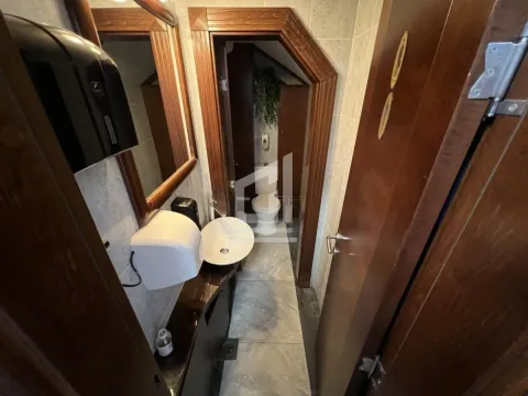 Izdavanje, poslovni prostor, 97m², Preko Morače, Podgorica - image 7