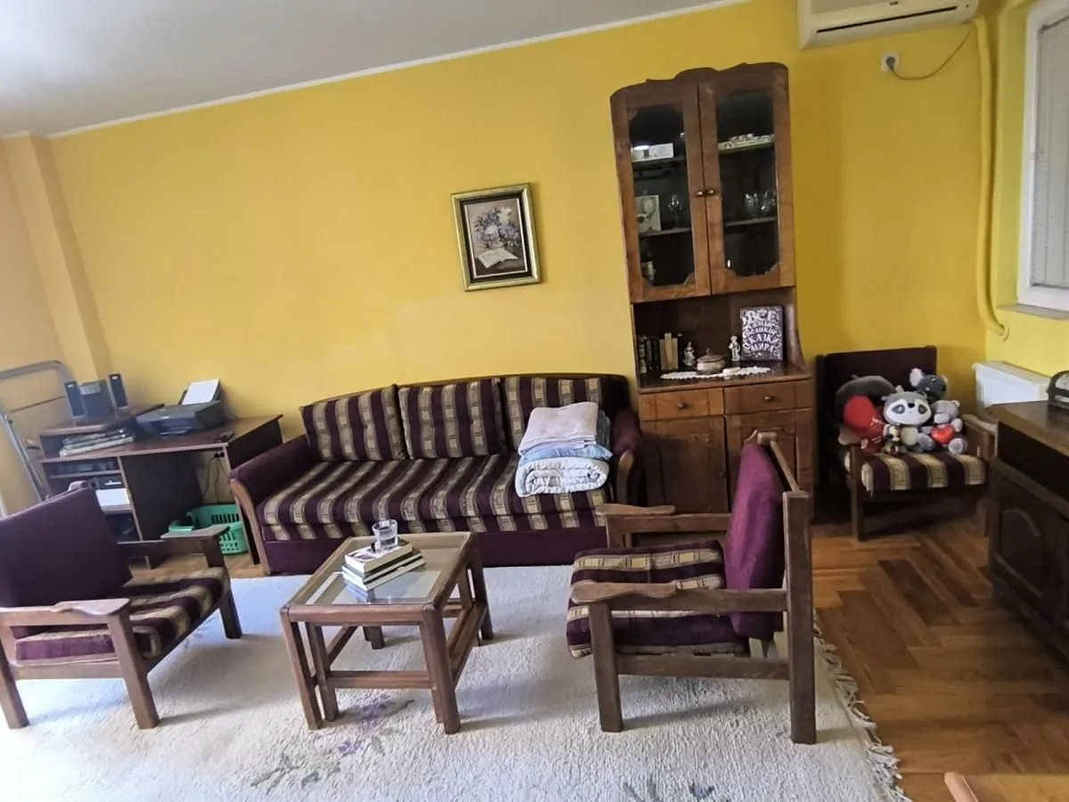 Rent, one bedroom apartment, 45m², Grbavica, Novi Sad Sve Podlokacije