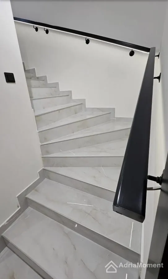 Prodaja, kuća, 178m², Kamenari, Herceg Novi