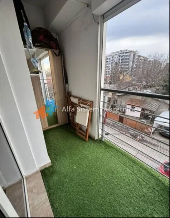 Izdavanje, trosoban stan, 73m², Voždovac Sve Podlokacije, Beograd