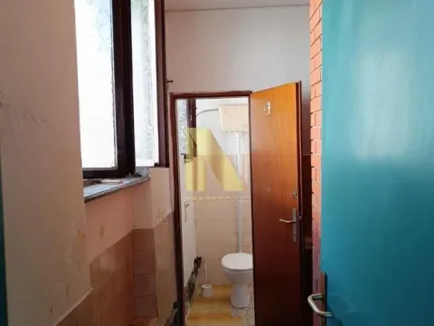 Prodaja, kuća, 206m², Futog, Novi Sad Sve Podlokacije - image 11