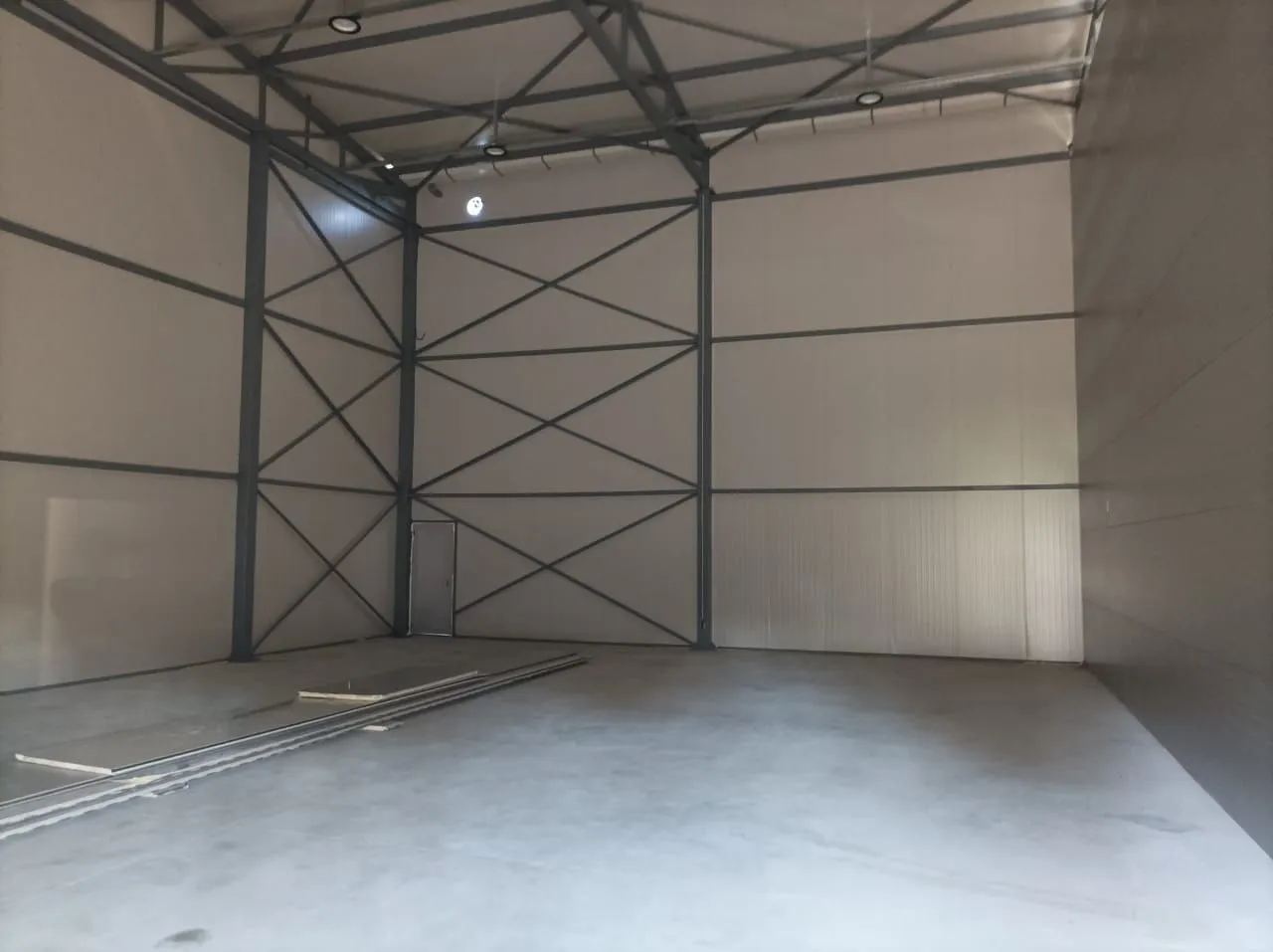 Rent, office space, 200m², Kosić, Danilovgrad