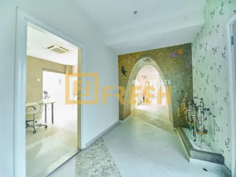 Prodaja, poslovni prostor, 1343m², Centar, Podgorica - image 41