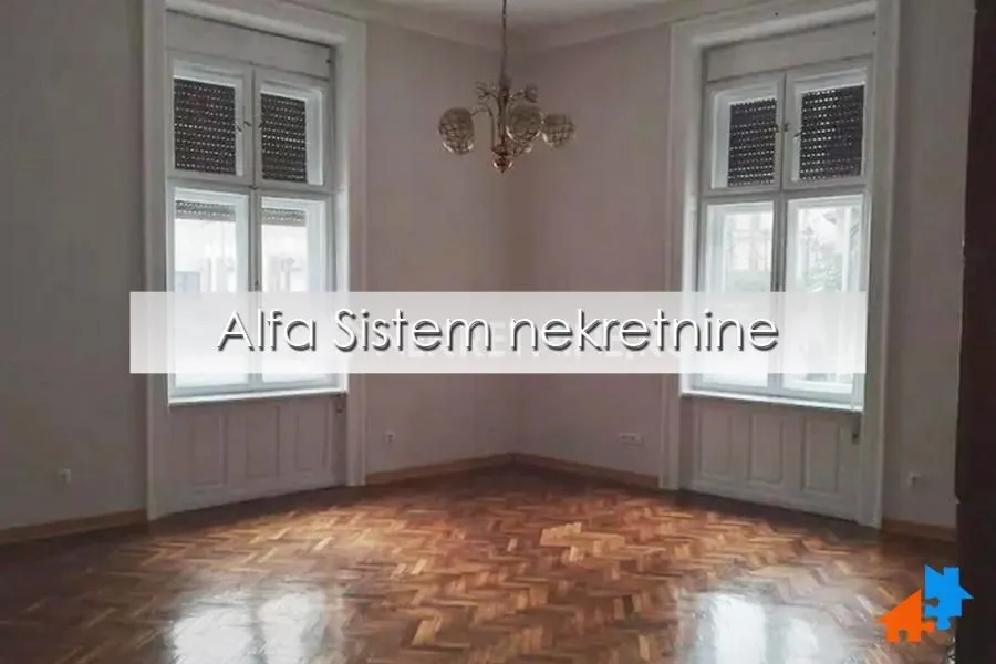 Izdavanje, četvorosoban stan, 120m², Topličin venac, Beograd