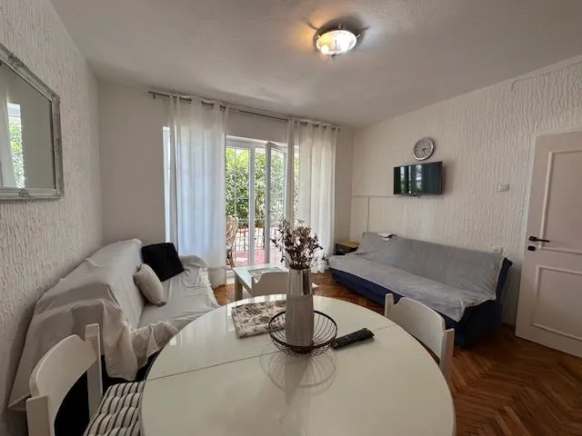 Rent, one bedroom apartment, 50m², Šušanj, Bar