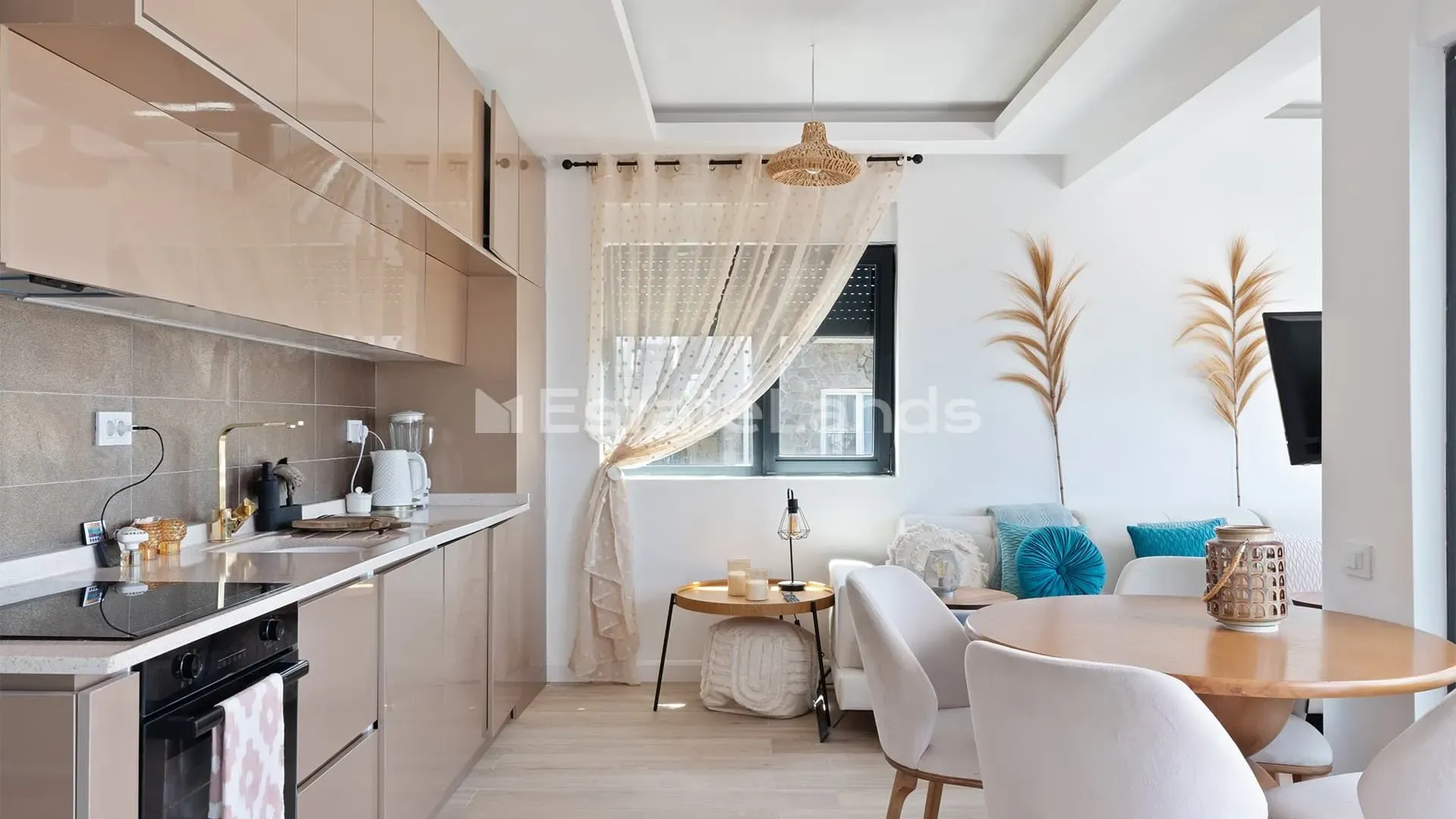 Prodaja, dvosoban stan, 45m², Kava, Tivat