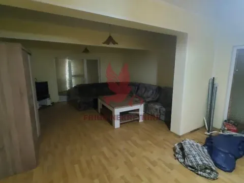 Prodaja, kuća, 400m², Mladenovac, Beograd - image 4