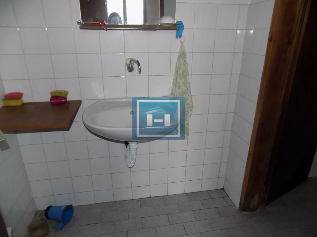 Izdavanje, poslovni prostor, 90m², Paraćin, Srbija