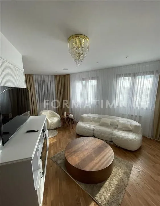 Sale, apartment, 170m², Đeram Pijaca, Beograd