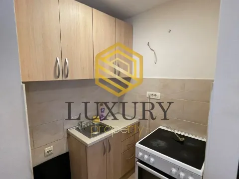 Rent, one bedroom apartment, 35m², Podgorica, Crna Gora - image 6