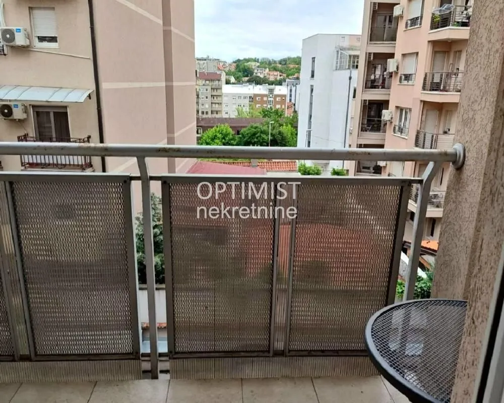 Rent, two bedroom apartment, 51m², Đeram Pijaca, Beograd