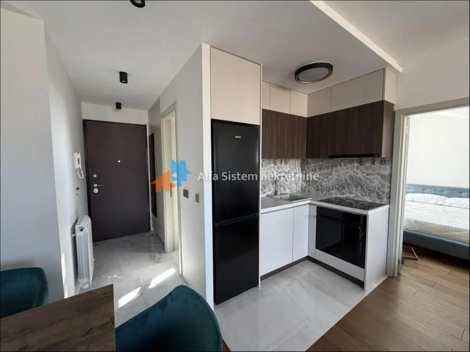 Rent, two bedroom apartment, 50m², Čubura, Beograd