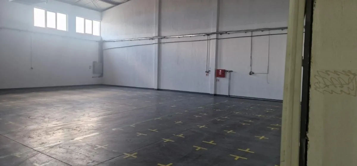 Rent, office space, 360m², Batajnica, Beograd