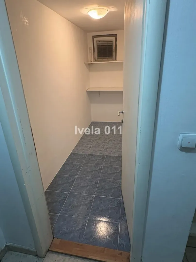 Prodaja, trosoban stan, 71m², Voždovac Sve Podlokacije, Beograd