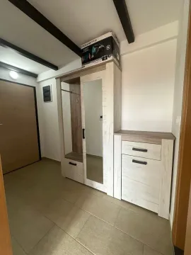Rent, one bedroom apartment, 45m², Centar, Tivat - image 2