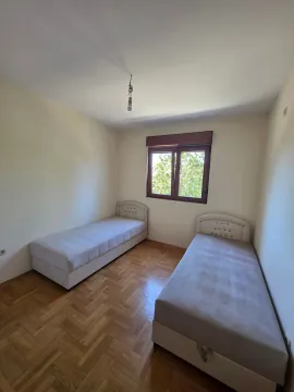 Prodaja, dvosoban stan, 64m², Stari Aerodrom, Podgorica - image 8