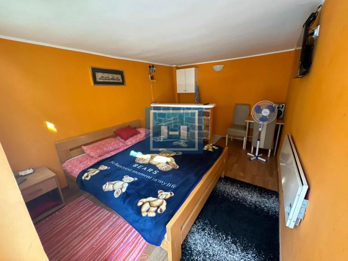 Sale, house, 90m², Savski Venac, Beograd