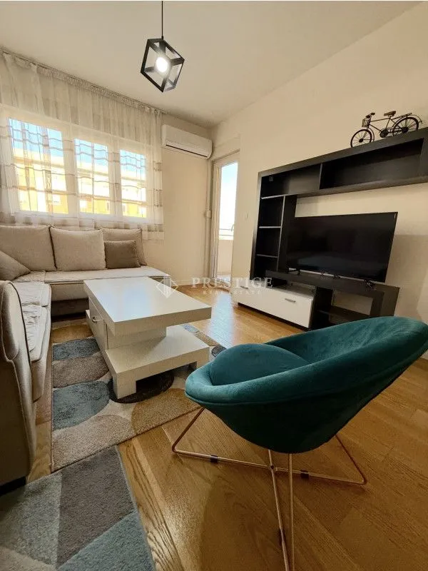 Rent, one bedroom apartment, 49m², Central Point, Podgorica