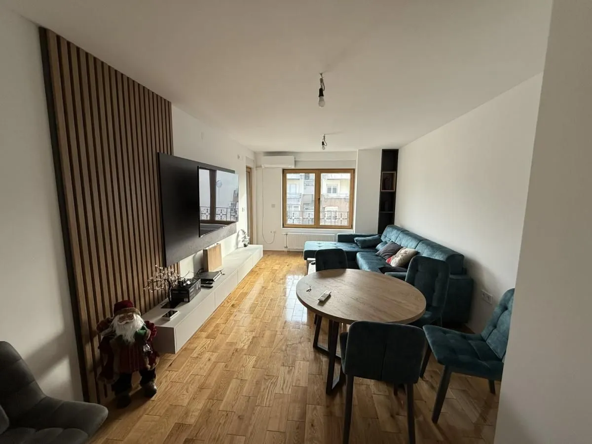 Rent, one bedroom apartment, 57m², Crveni Pevac, Niš