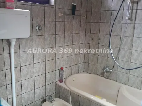 Sale, house, 330m², Temerin, Novi Sad - image 10