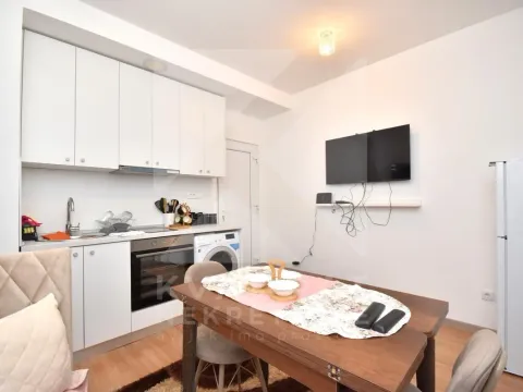 Izdavanje, jednosoban stan, 24m², Blok 9, Podgorica - image 2
