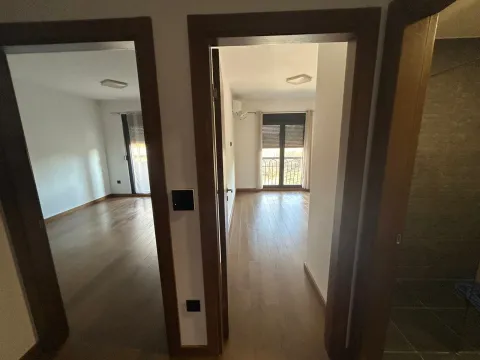 Rent, one bedroom apartment, 49m², Ljubović, Podgorica - image 8