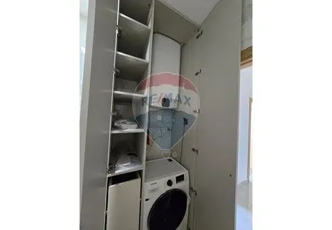 Izdavanje, dvosoban stan, 80m², City Kvart, Podgorica - image 11