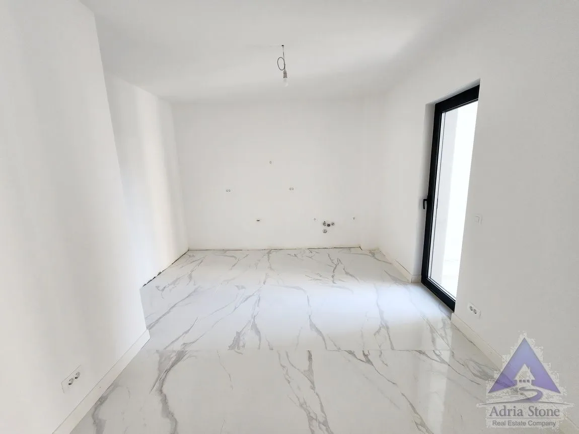 Sale, two bedroom apartment, 81m², Rafailovići, Budva