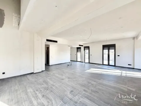 Prodaja, trosoban stan, 236m², Tivat, Crna Gora - image 3