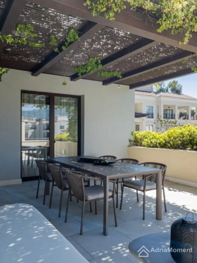 Prodaja, trosoban stan, 247m², Porto Montenegro, Tivat