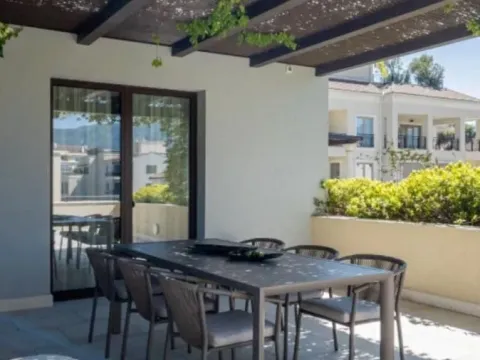 Sale, three bedroom apartment, 247m², Porto Montenegro, Tivat - image 8