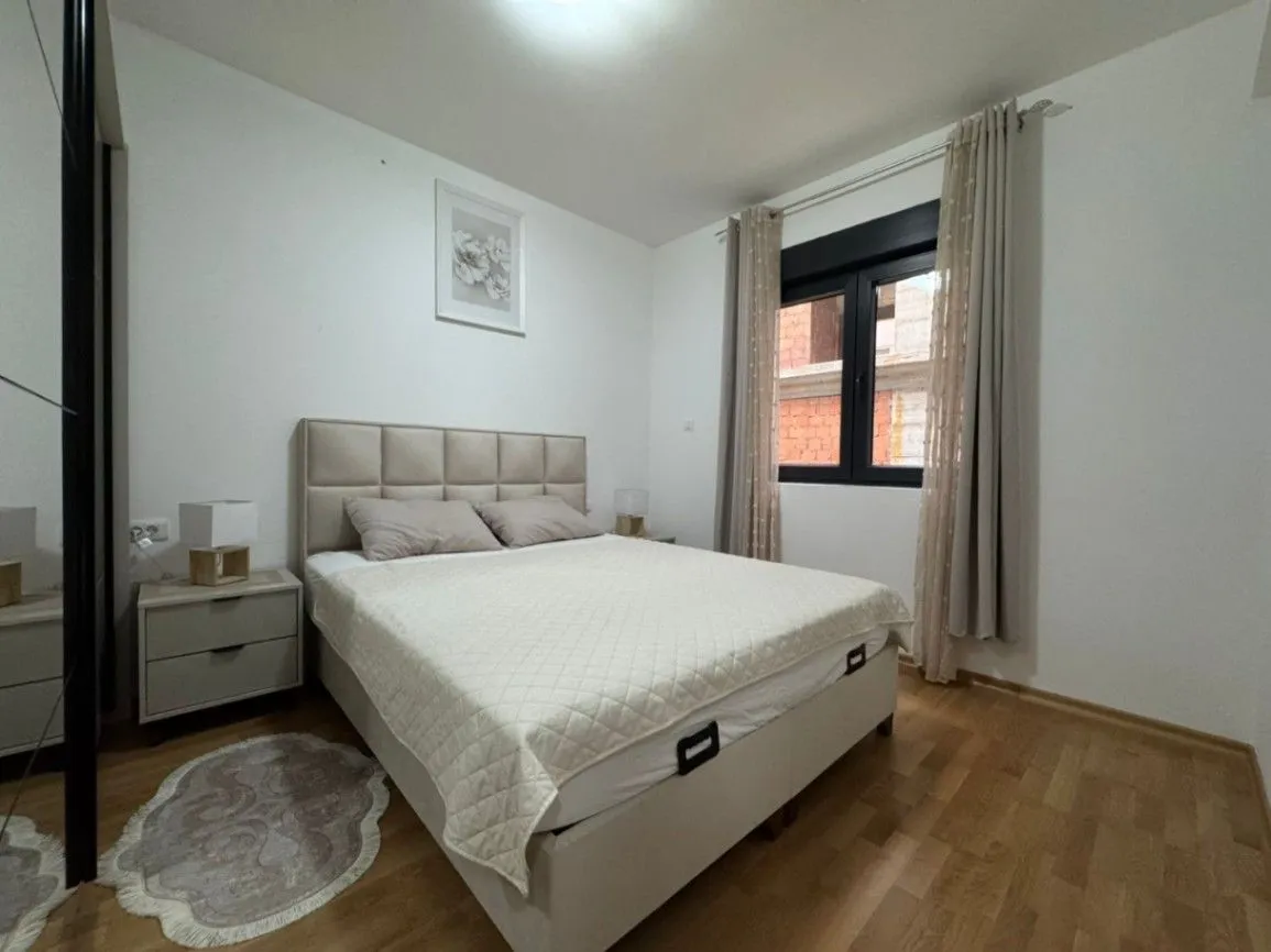 Rent, one bedroom apartment, 46m², Momišići, Podgorica