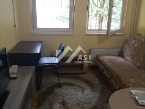 Izdavanje, stan, 22m², Detelinara, Novi Sad Sve Podlokacije - image 1