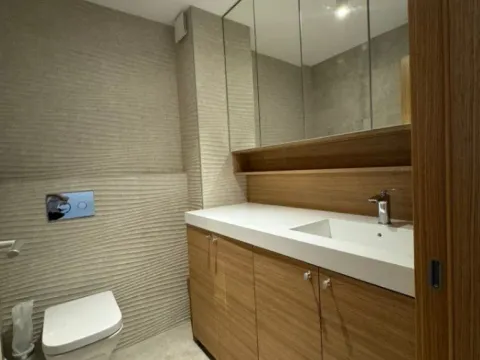 Izdavanje, trosoban stan, 77m², Donji Dorćol, Dorćol Sve Podlokacije - image 8