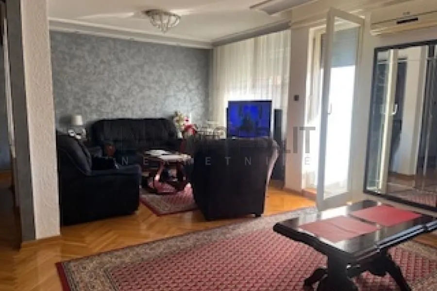 Sale, three bedroom apartment, 94m², Karaburma, Palilula Sve Podlokacije