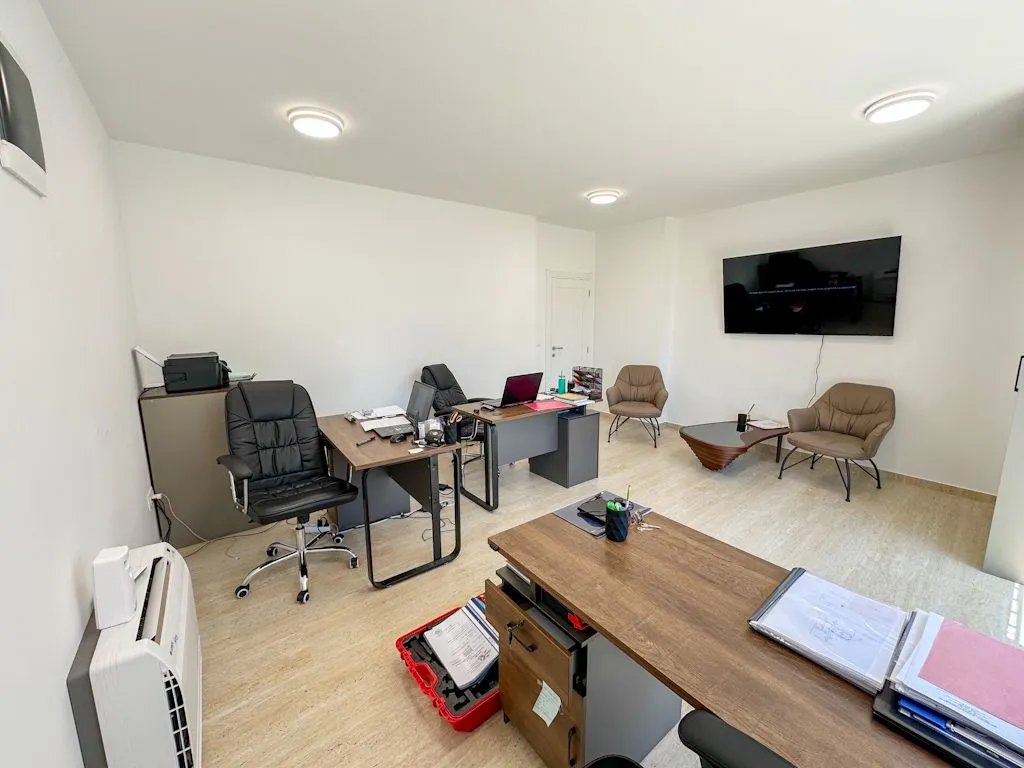 Rent, office space, 198m², Zabjelo, Podgorica