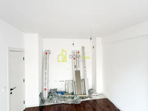 Prodaja, dvosoban stan, 67m², Stari Aerodrom, Podgorica - image 4