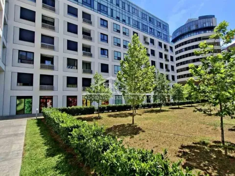 Izdavanje, dvosoban stan, 52m², Novi Beograd Sve Podlokacije, Beograd