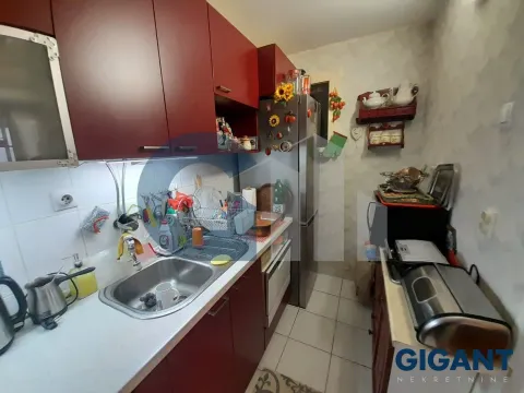 Prodaja, trosoban stan, 79m², Karaburma, Palilula Sve Podlokacije - image 14