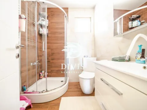 Sale, apartment, 140m², Medaković Sve Podlokacije, Beograd - image 5