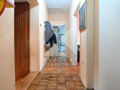 Sale, house, 276m², Masline, Podgorica - image 12