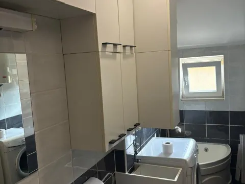 Izdavanje, stan, 39m², Stari Aerodrom, Podgorica - image 7