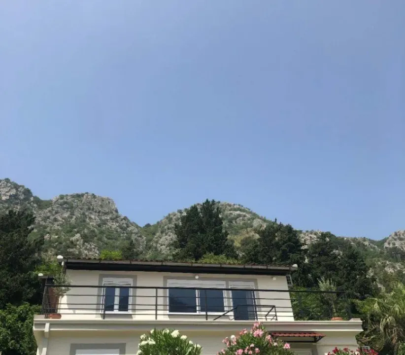Sale, house, 104m², Muo, Kotor