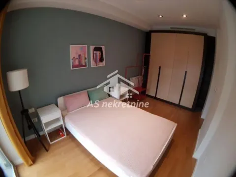 Izdavanje, trosoban stan, 126m², Vukov Spomenik, Zvezdara Sve Podlokacije - image 16