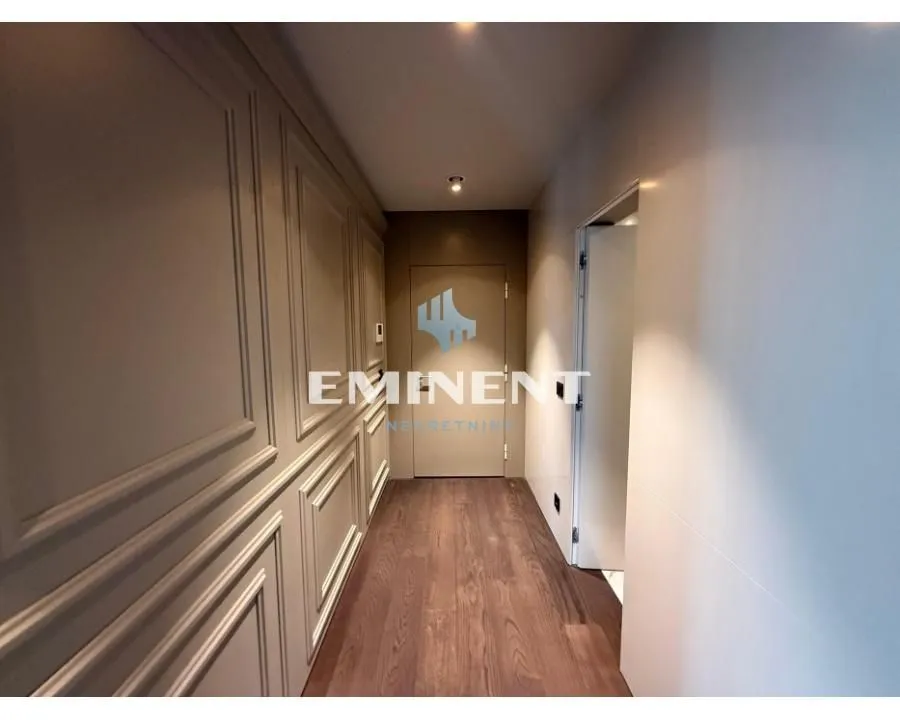 Prodaja, trosoban stan, 105m², Novi Beograd Blok 65, Novi Beograd Sve Podlokacije