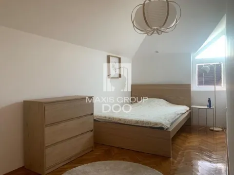 Rent, two bedroom apartment, 64m², Južni Bulevar, Vračar Sve Podlokacije - image 10